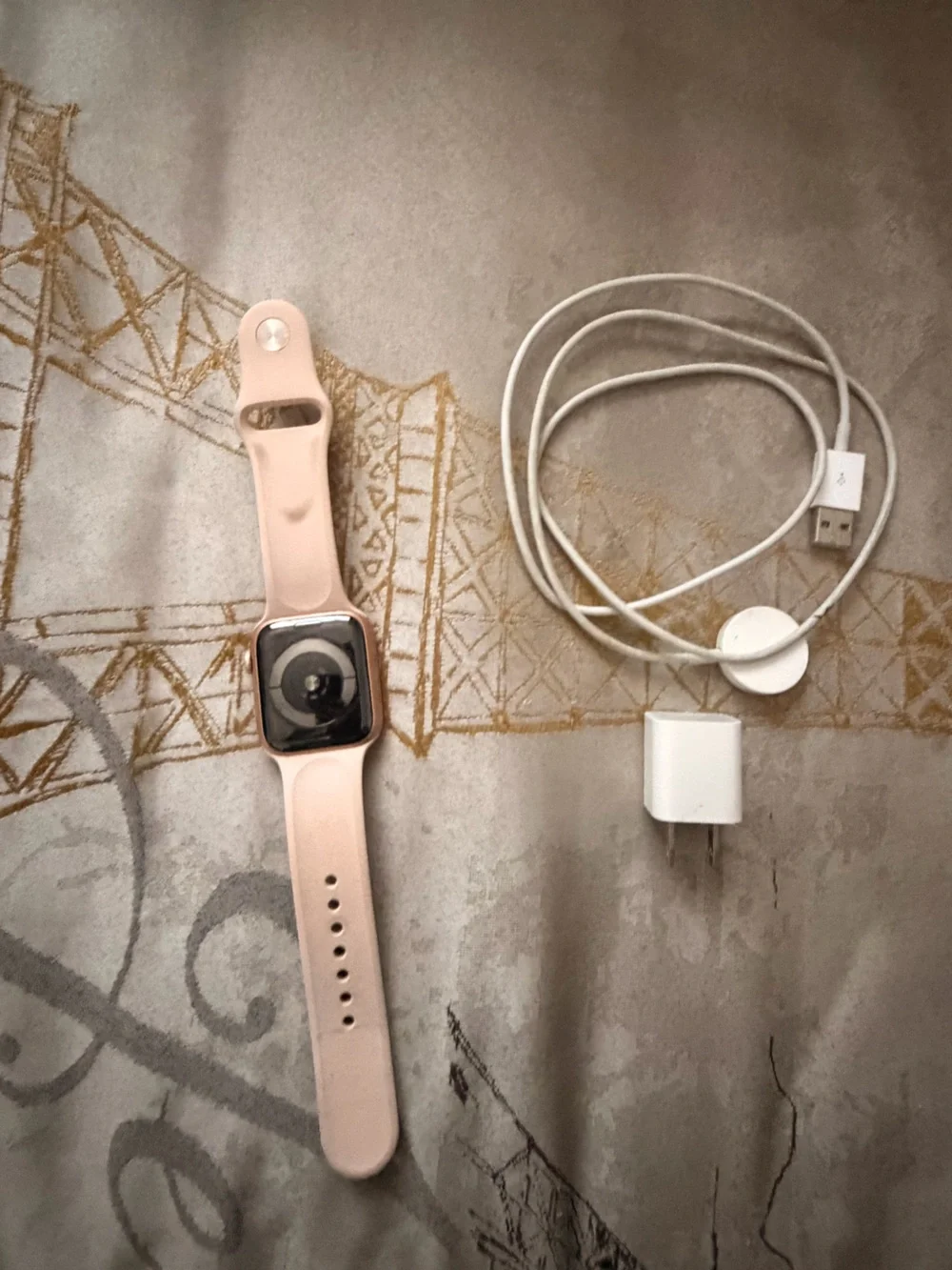 Apple Watch Series 5 44MM - Pink Sand Sport Band